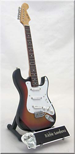 RICHIE SAMBORA Guitare Miniature avec médiator Bon Jovi - Les Beatles, Paul McCartney, John Lennon, RIngo Starr, George Harrison RICHIE SAMBORA Guitare Miniature avec médiator Bon Jovi