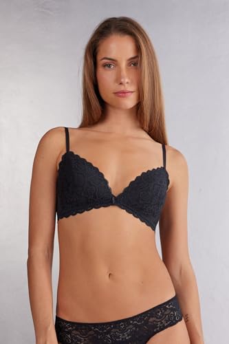 Woman's Tiziana Lace Triangle Bra2