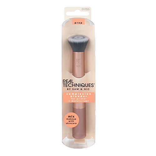 Real Techniques Complexion Blender Makeup Brush, Professionally Blend Primer 