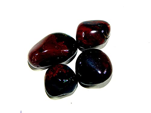 Pierre de sang naturelle pour sublimer vos tenues quotidiennes avec un pendentif artisanal