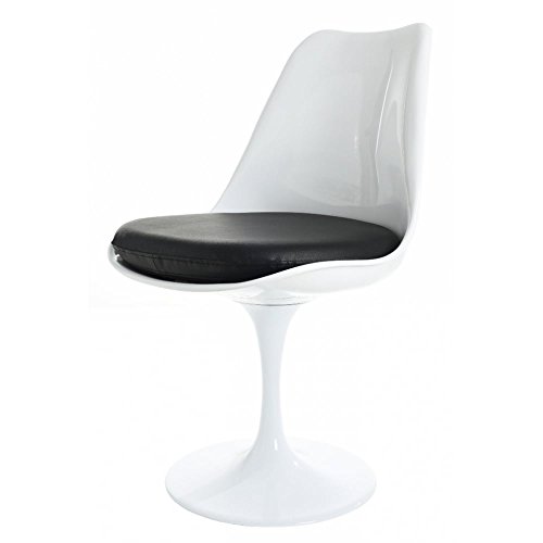 Questa sedia laterale girevole in PU super elegante, ha un aspetto futuristico ed è il pezzo di punta per i tuoi interni di design. Dato che la fodera del cuscino in PU è così facile da pulire, questa sedia elegante farebbe risparmiare tempo in qualsiasi interno contemporaneo, pur continuando a fare la sua figura.
