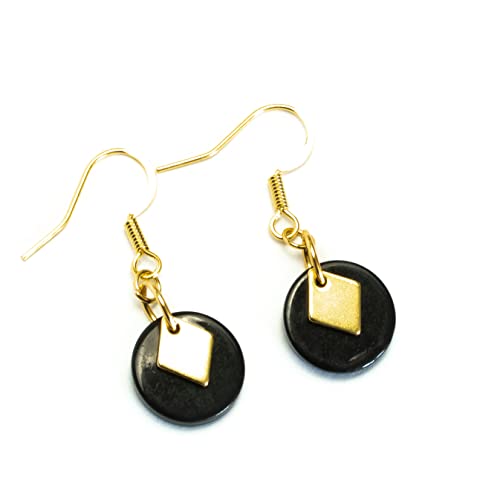 Kimaya Bijoux Pendientes artesanales de nácar natural, colgante dorado a elegir mariposa, flor, concha, lazo, corazón, cruz y estrella, ganchos chapados en oro, Acero inoxidable, Mother of Pearl Cover