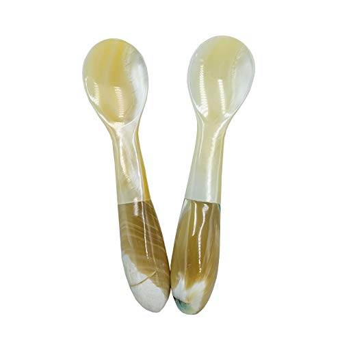 Gewene 2 cucharas de caviar hechas a mano con perla Mop para caviar con mango redondo (beige, 10 x 2,4 cm) Cover