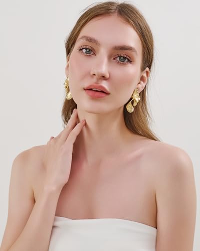 FAUTHENTIUTE Gold Flower Clip on Earrings For Women Chunky Floral Statement Earring With 4pcs Petal Summer Boho Gold Jewelry Gift4