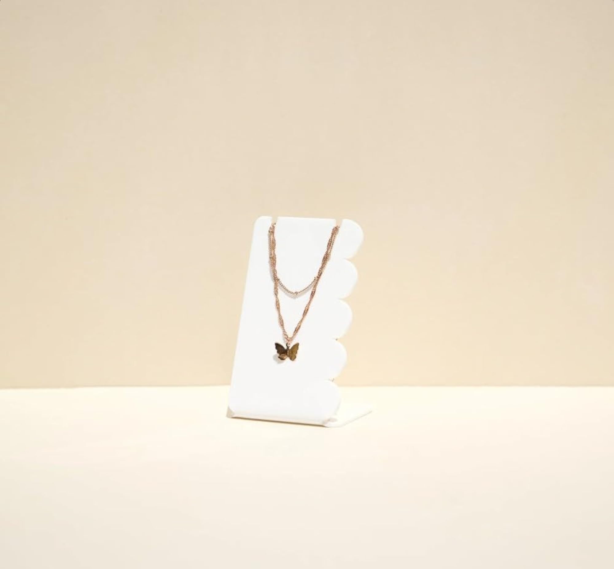 White Acrylic Cloud Shape Necklace Holder