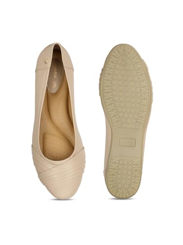 Image of Bata Comfit Womens Pleated Ballerina E Ballet Flat