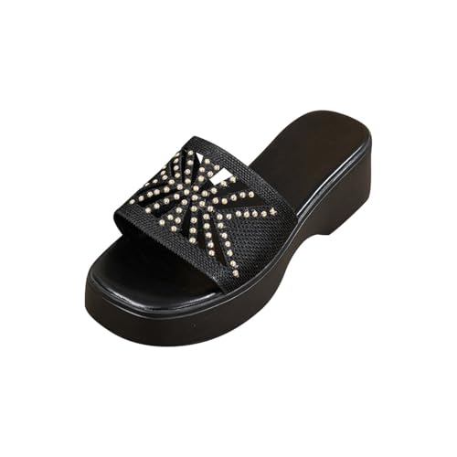 Pantoufles en strass compensées femme pour rester chic à la maison