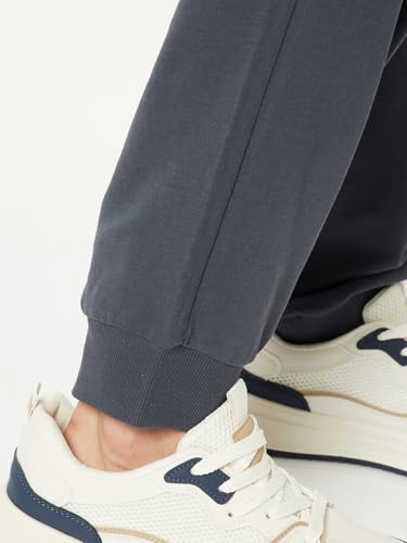 Image of Max Men's Regular Fit Mid Rise Pants