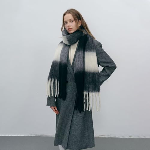 Women Chunky Plaid Scarf Oversized Big Grid Tassel Large Wrap Scarf Soft Fall Winter Thick Warm Shawl Scarves3
