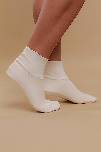 Image of Cottonique Latex-Free Adult Booties made from 100% Organic Cotton (2 pairs /pack)
