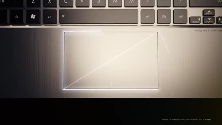 Asus Zenbook UX303UB-R4055T 13.3-inch Laptop (Core i5-6200U/4GB