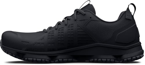 Under Armour Men's Micro G Strikefast Cross Training Shoes