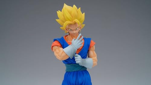 Image of Awestuffs Vegi Super Saiyan Large Action Figure Limited Edition Figure Toy Statue Merchandise for Anime Lovers (33 cm)