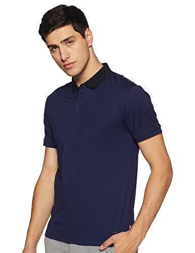 Image of Levi's Men's Solid Regular Fit Polo