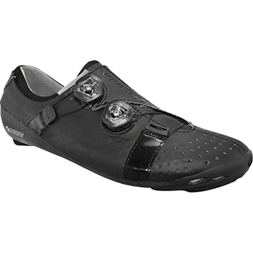 9 Best Cycling Shoes for Wide Feet [Widest Cycling Shoes]