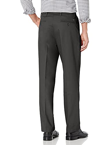 DOCKERS Men's Relaxed Fit Signature Khaki Lux Cotton Stretch Pants2