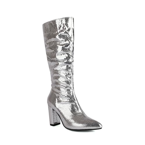 Bottes de chevalier à talons très hauts froissées pour sublimer vos tenues de soirée