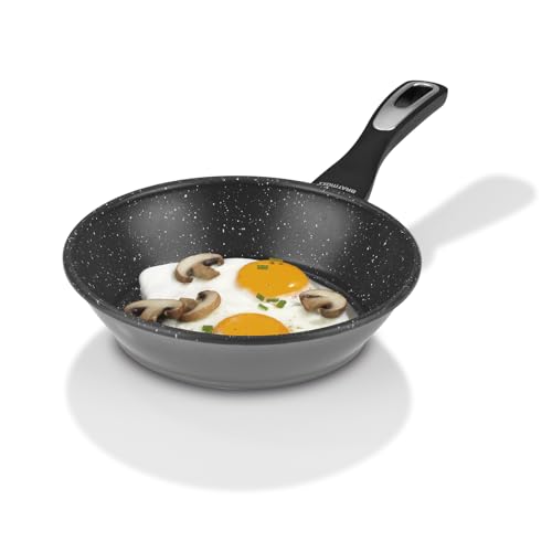 BRATmaxx Keramik-Bratpfanne 20 cm | Karbonstahl-Pfanne mit 2-fach Antihaftbeschichtung | Cool-Touch-Griff, hoher Rand | fettarm braten, spülmaschinengeeignet, für alle Herdarten