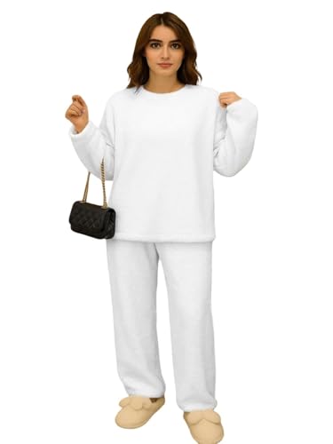 Image of KOTTY Women's Regular Fit Coral Fabric Winter Ensemble - Soft and Warm Wear for Chilly Days