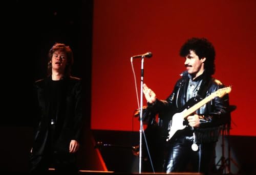 Hall & Oates performing on American Bandstand Los Angeles CA 1985. ph: Ron Wolfson / (Hall & Oates) Poster Print (8 x 10)