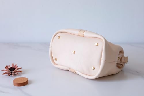 Image of Handmade Leather Doctor Bag for Women, Vintage Frame Satchel, Large Capacity Work Handbag, Soft Genuine Leather Shoulder Tote