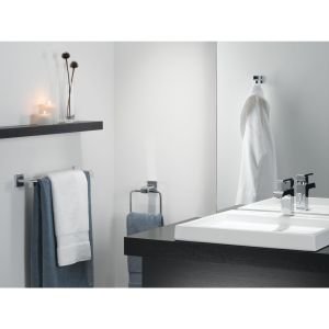 Image of Delta Ara Towel Bar