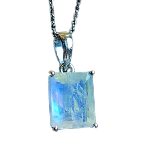 Pendentif octogone bleu en pierre de lune naturelle pour éveiller votre intuition