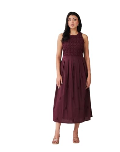 Robe midi Chikankari en coton violet Fabindia idéale pour vos flâneries d'été