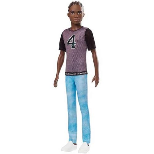 Muñeco Ken Fashionistas con ropa deportiva para niños miniatura 1