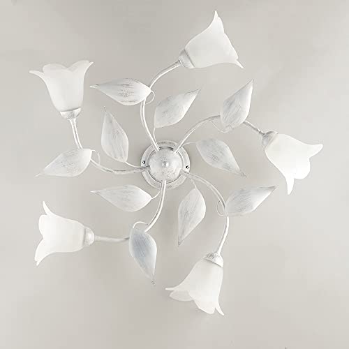 Plafonnier shabby chic blanc pour créer une ambiance douce au salon