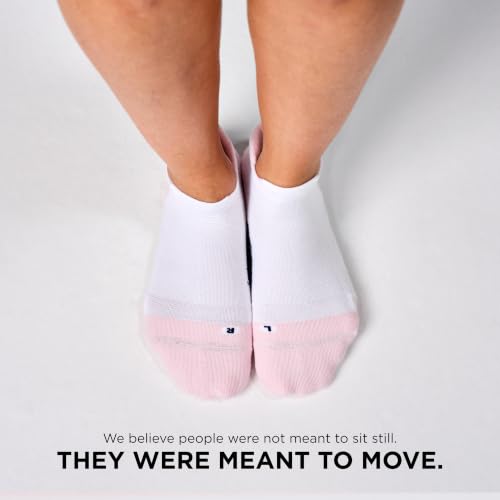 Image of Feetures Elite Max Cushion No Show Tab - Running Socks for Men & Women, Athletic Compression Socks, Moisture Wicking