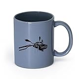 Mug en céramique haut de gamme, contenance : 320 ml, hauteur : 9,5 cm. Diamètre de l’ouverture : 8 cm, poids : 338 g. Son poids agréable prévient la fatigue lors d’une utilisation prolongée, et sa taille idéale lui permet de s’intégrer parfaitement à votre intérieur, sublimant votre style.