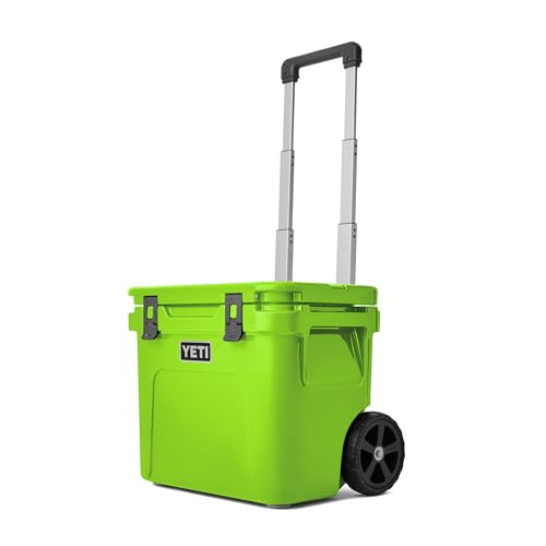 Image of YETI Roadie 32 Wheeled Cooler