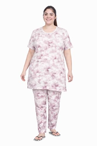 Image of RYSH Women's All-Over Printed Cotton Plus Size Longline T-Shirt with Pockets