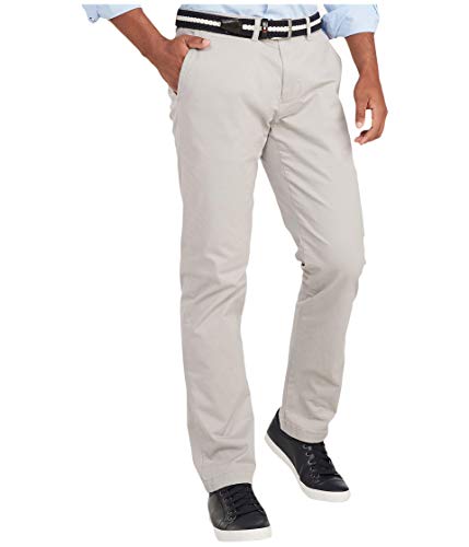 Image of Tommy Hilfiger Men's Stretch Cotton Chino Pants in Custom Fit