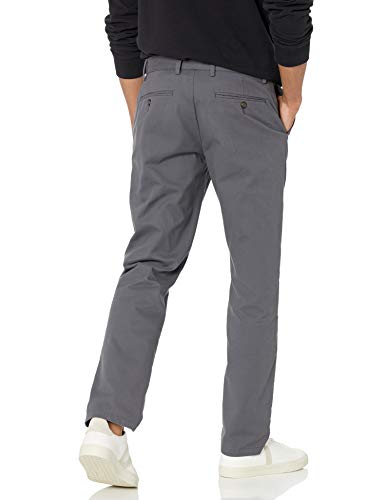 Amazon Essentials Pantalon Chino sans Pince Infroissable Coupe Ajustée Homme, Gris, 32W / 34L - Image 3