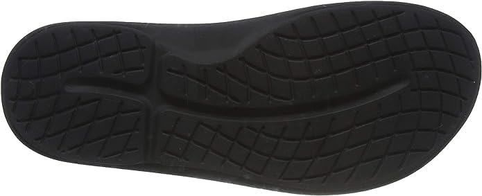 OOFOS Unisex OOahh Sport Post Run Recovery Slide Sandal in Black for Men and Women | Image 4
