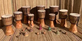 10 Pakiet perkusyjny Djembe do szkół, 3 x 13 cali djembe, 12,7 x 28 cm djembe, 5 x 23 cm djembe, plus darmowe shakery