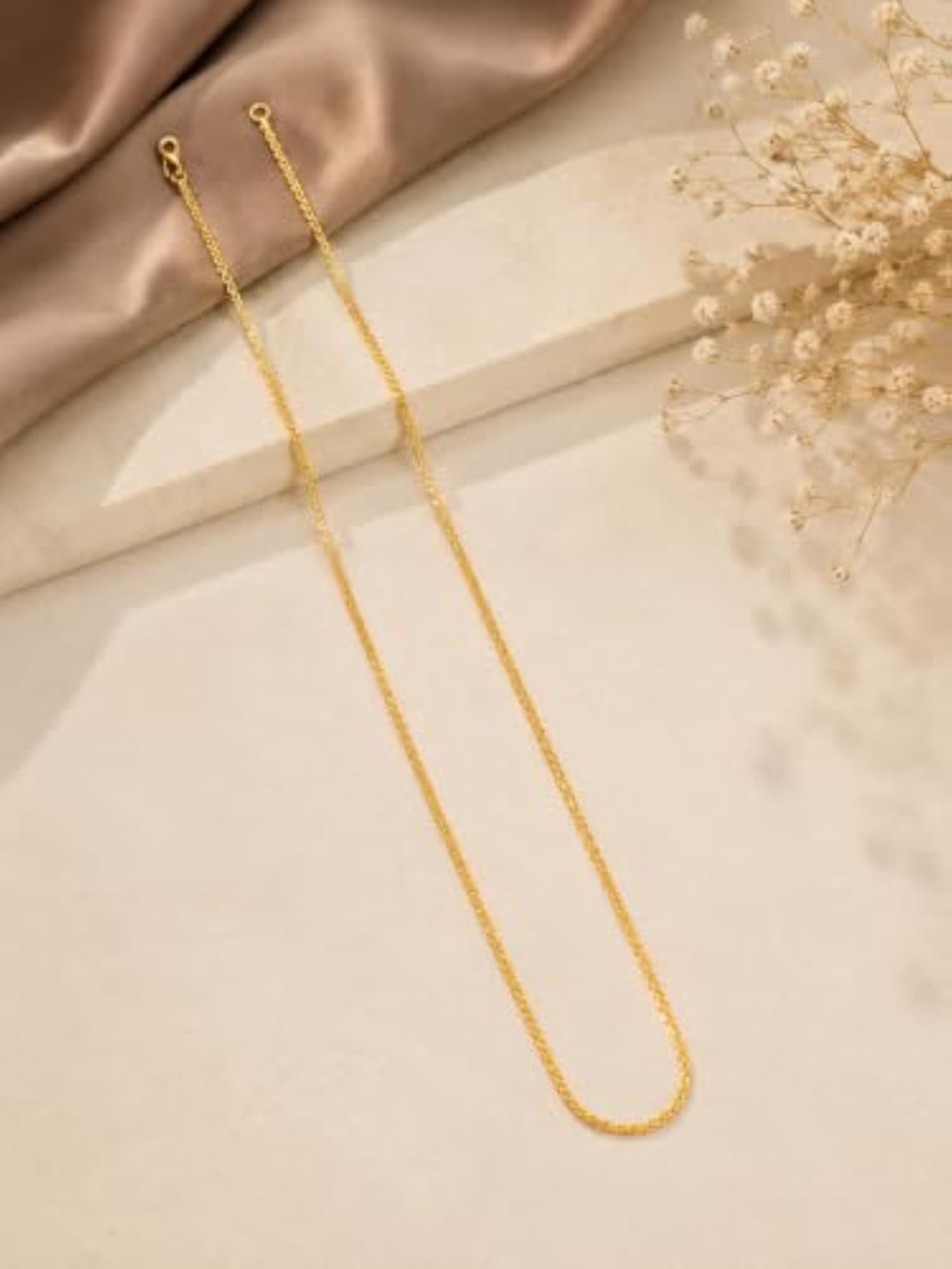 Stylish Plated Daily Wear Chain, Elegant Accessory