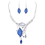 Fun and flirty, you'll be turning heads for sure in this stunning colorful resin leaf design.This is a wonderful addition to your spring and summer look. Swinging between fun and sophisticated, this stunning nature inspired necklace set adds a splash...