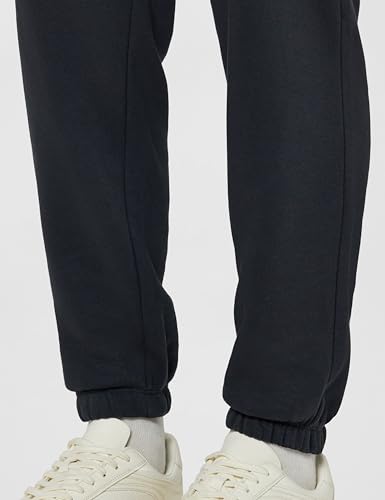 Image of Gap Men Embroidered Standard Fit Ankle Length Joggers