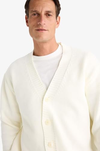 كارديجان بوليرو تريكو بقصة مريحة ورقبة بشكل V وأكمام قصيرة للرجال من ديفاكتو، بيج اكرو، مقاس ميديوم M