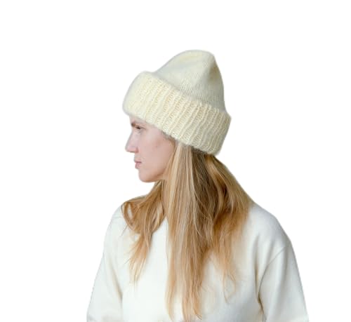 Chapeau tricoté moelleux en mohair épais pour les promenades d'hiver