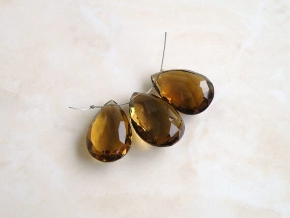 Pendentif quartz bière pour vos bijoux bohèmes chic d'automne et tenues de soirée élégantes