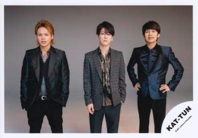 Amazon.co.jp: KAT-TUN Official Raw Photo (Group) KA00373