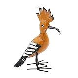 La tête de hêpe magnifiquement travaillée en métal recyclé est particulièrement bien réussie et est un véritable point fort dans n'importe quel jardin.