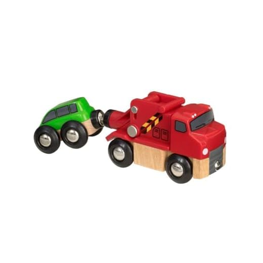 BRIO World 33528 - Trusty Tow Truck - Wooden Toy Train Accessory for Kids Ages 3 and Up
