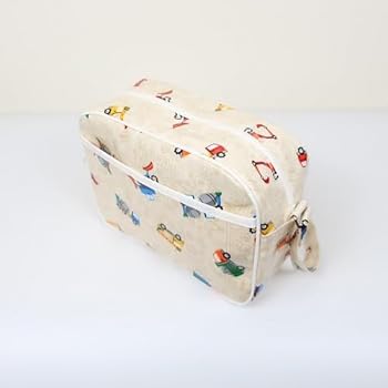 手作り☆通園ショルダーバッグ☆Mサイズ☆電車柄ツートン☆ラミネート&撥水加工 手作り☆パッチワーク柄の可愛い車&新幹線の通園ショルダー