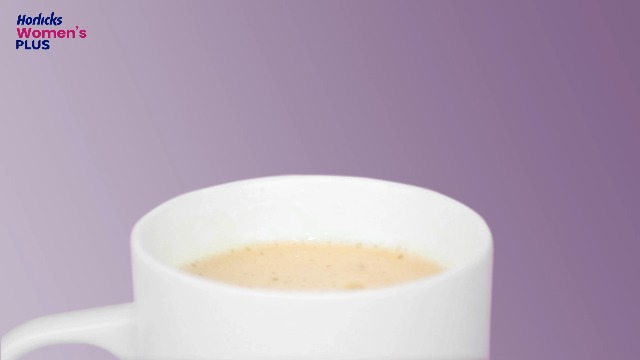 Horlicks Women's Plus Chocolate Nutrition Drink 400 g Refill Pack, Nutrition for strong Bones with 100% daily Calcium & Vitamin D - No Added Sugar