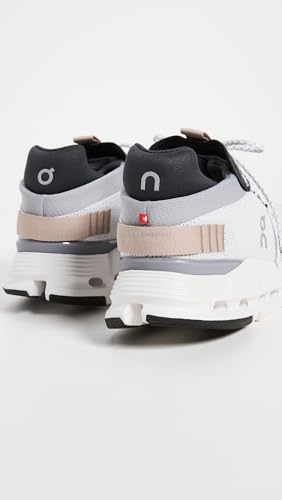 Image of On Women's Cloudnova Sneakers